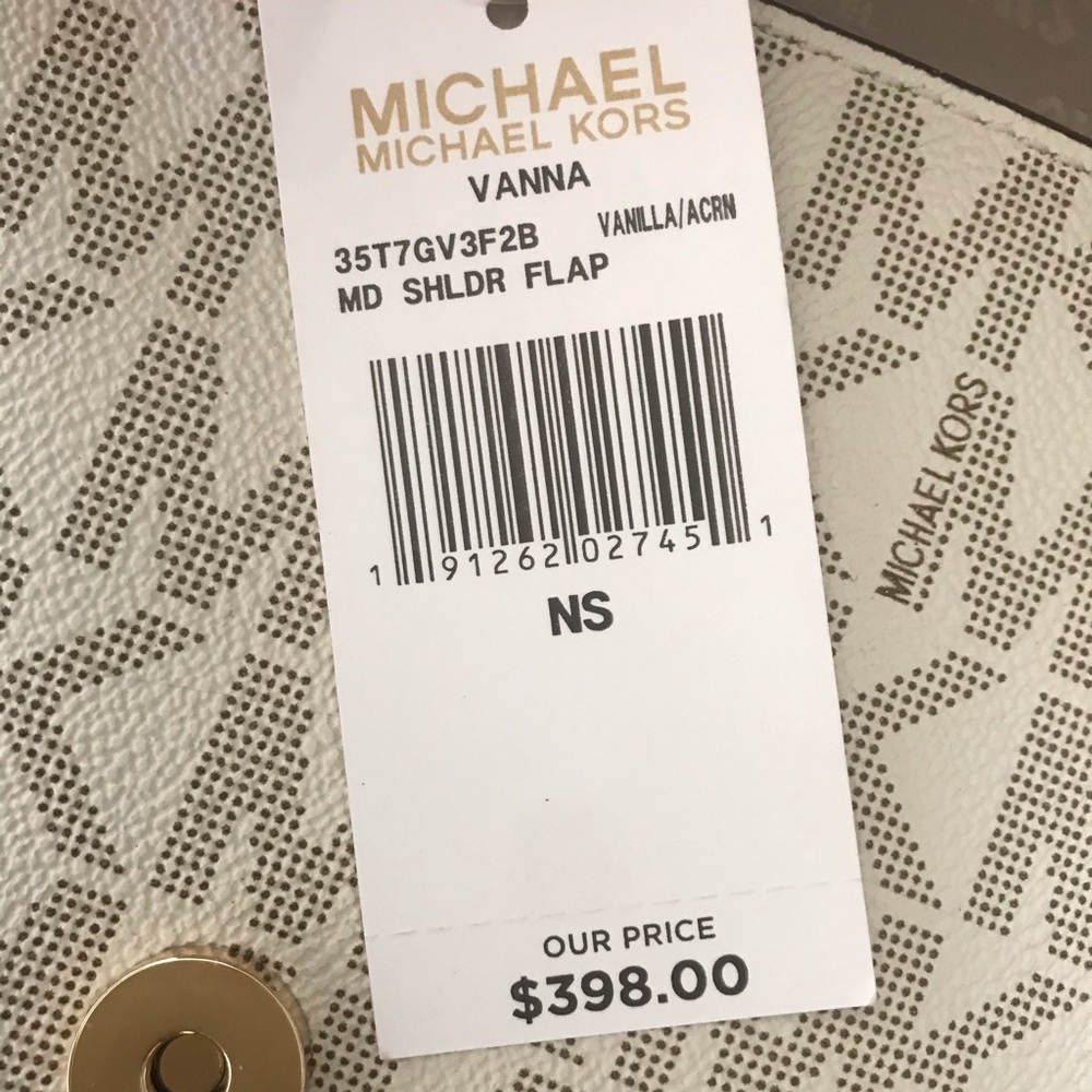 Michael Kors Medium Vanna & Wallet - Picture 3 of 8